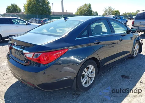 2013 Hyundai Sonata Gls z USA, uszkodzony, nr VIN 5NPEB4AC1DH794175